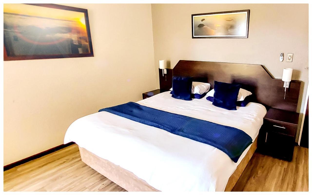 Beachwood Inn Melkbosstrand 开普敦 外观 照片